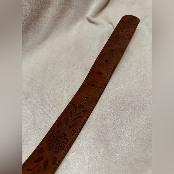 Brown Floral Embossed Women's Belt - Picture 5 of 15